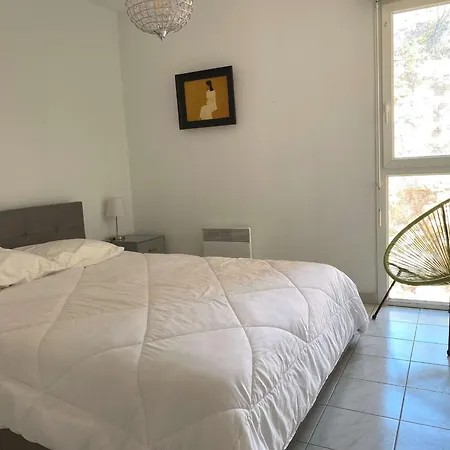 Bel T2 Avec Terrasse Et Garage A - Fr-1-553-269 Balaruc-les-Bains