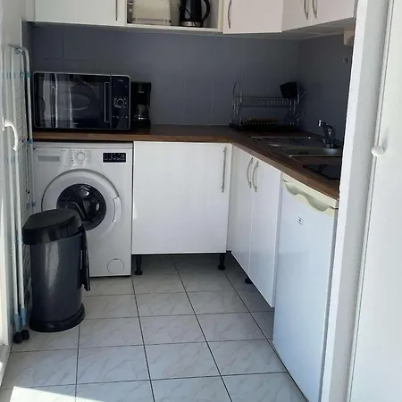 Bel T2 Avec Terrasse Et Garage A - Fr-1-553-269 * Balaruc-les-Bains